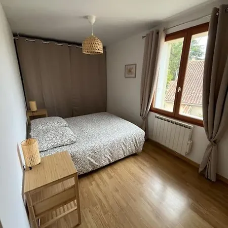 - Comme A La Maison Saint-Martin-la-Rivière